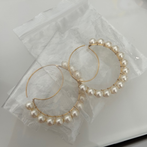 Pearl earrings brand new - Picture 3 of 4